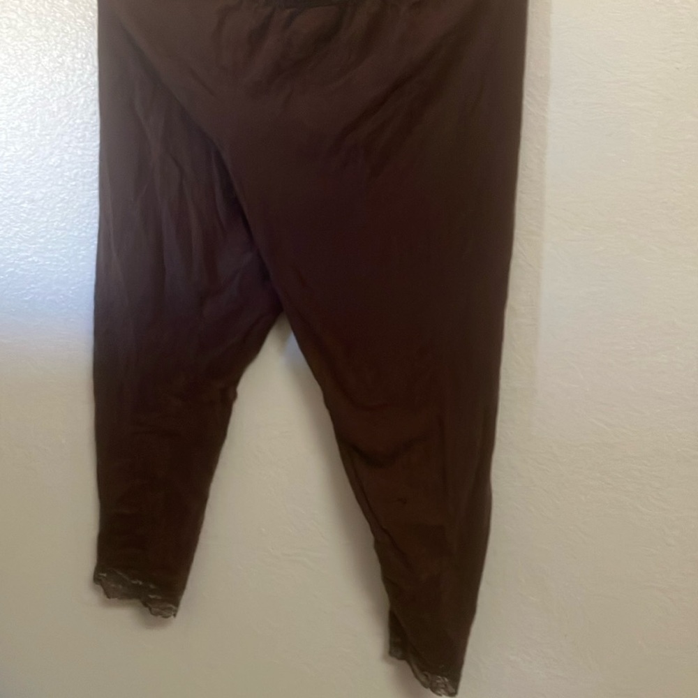 FINAL MARKDOWN Lace trim Venezia slacks 14/16